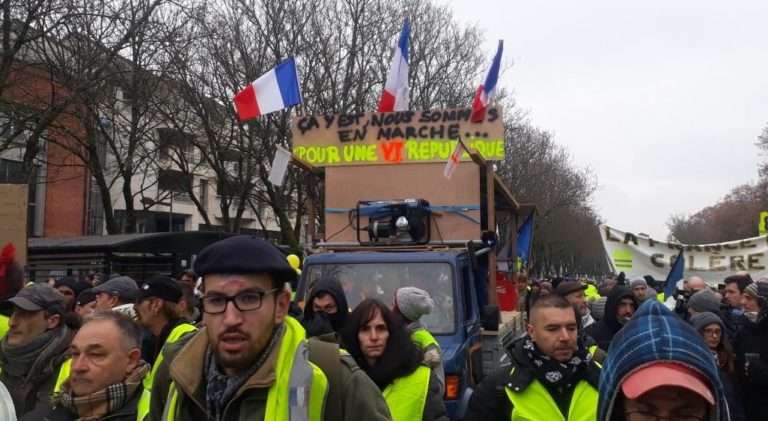 À Bourges : des Gilets Jaunes en (r)évolution