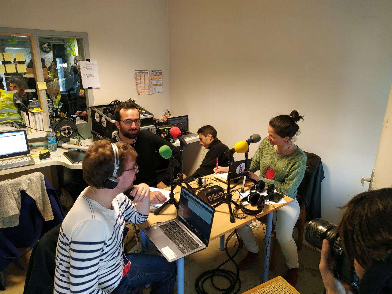 Plateau Radio Gilets Jaunes à Saint Nazaire