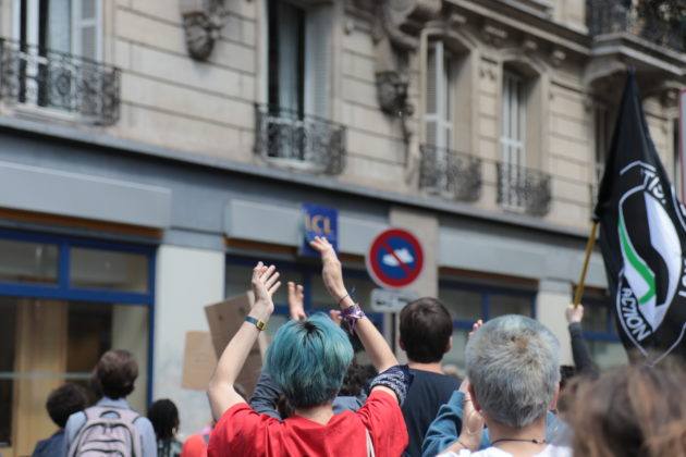 Les slogans de la marche de la grève mondiale pour le climat étaient aussi bien écologistes qu'antifascistes et anticapitalistes. Photo Pierre-Olivier Chaput