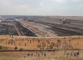 Envahissement de la mine de charbon de Garzweiler par Ende Gelände. Photo Pierre-Olivier Chaput