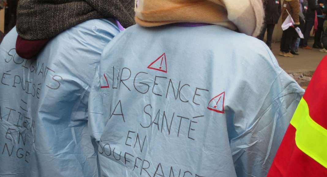 Dans les cortèges de la grève générale du 5 decembre à Lyon. Photographie : Tim Buisson pour Radio Parleur.