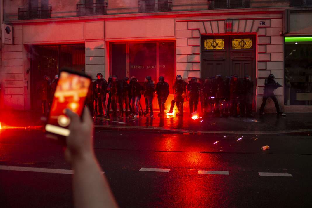 Tir de lbd à bout portant police