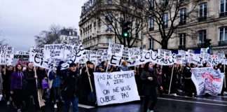 Boulevard Beaumarchais lors de la manifestation féministe pour la journée internationale des femmes, le 8 mars 2020 à Paris. Photo Gary Libot pour Radio Parleur.