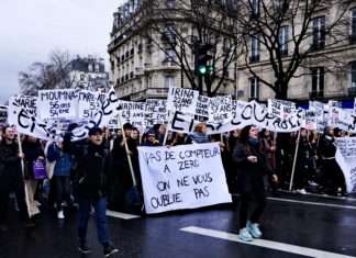 Boulevard Beaumarchais lors de la manifestation féministe pour la journée internationale des femmes, le 8 mars 2020 à Paris. Photo Gary Libot pour Radio Parleur.