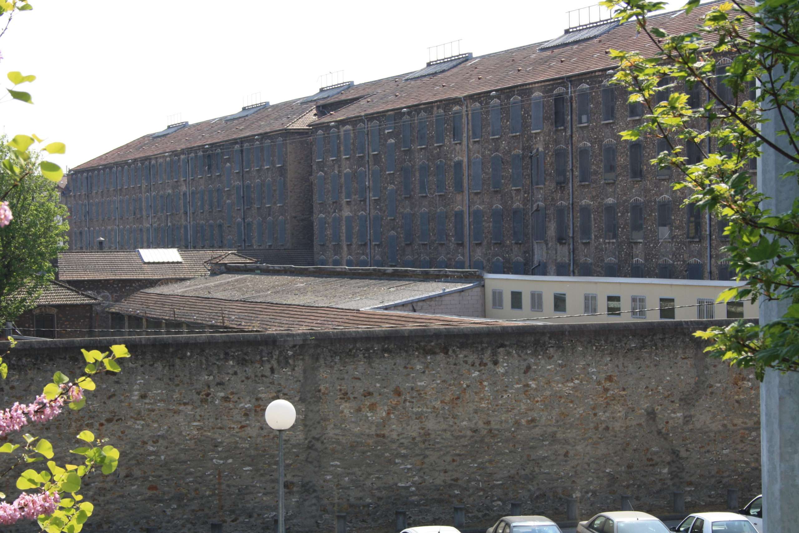 La prison de Fresne où un septuagénaire a été testé positif au coronavirus, il est décédé à l'hôpital lundi 16 mars 2018. Photographie : Creatives Commons