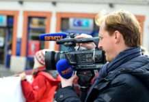 Journaliste BFM TV crise des médias