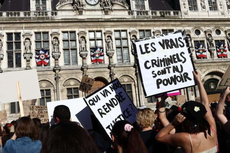 Contre “la culture du viol en marche”, nos images des manifestations