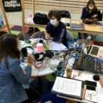 Studio de Radio Campus France aux Assises du journalisme à Tours, 2021.